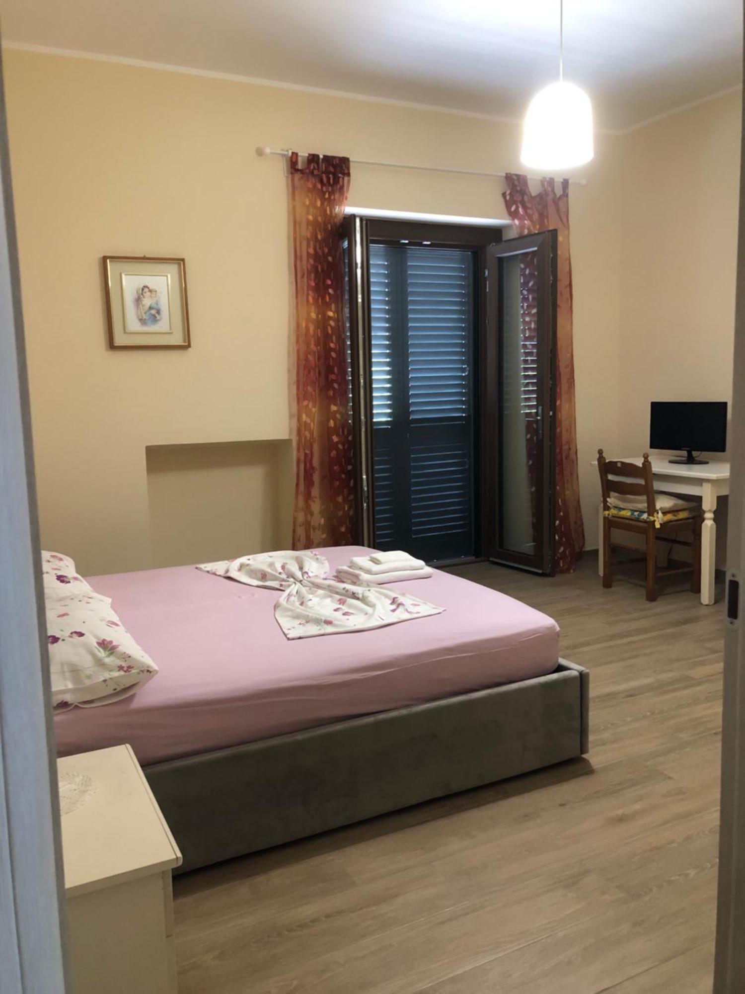 Stanze Private In Villa Turin Exterior foto